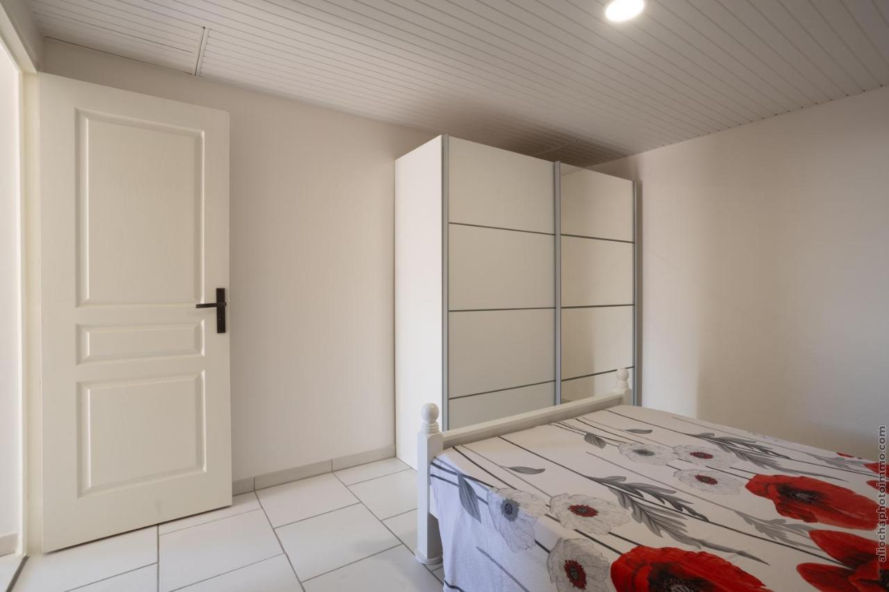 Appartement Alpinia - Appt Avec Piscine Partagee à Saint-Pierre Extérieur photo